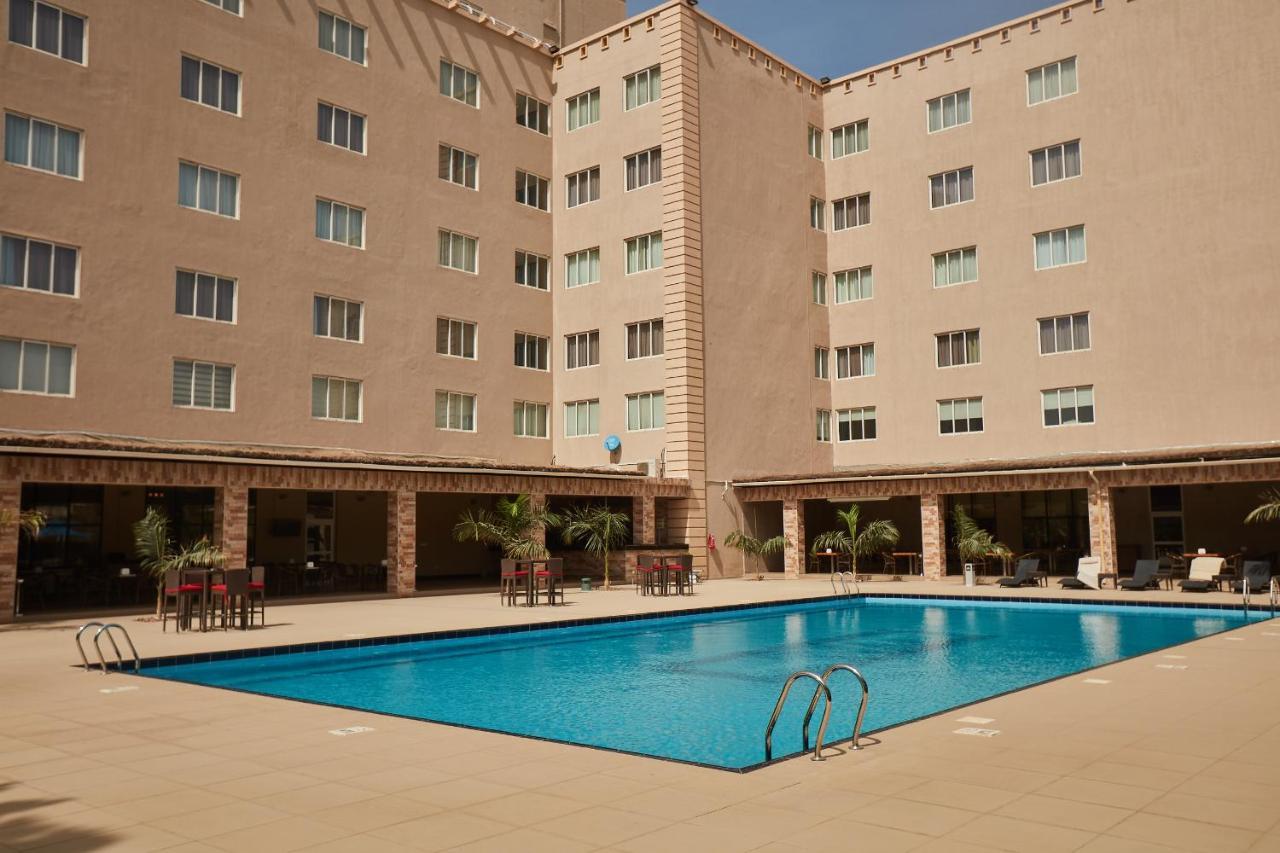 Bristol Palace Hotel Kano Luaran gambar