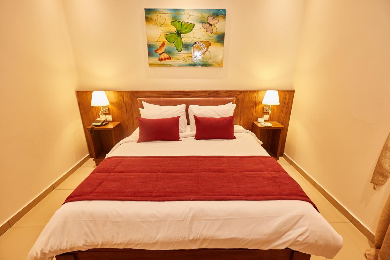 Bristol Palace Hotel Kano Luaran gambar