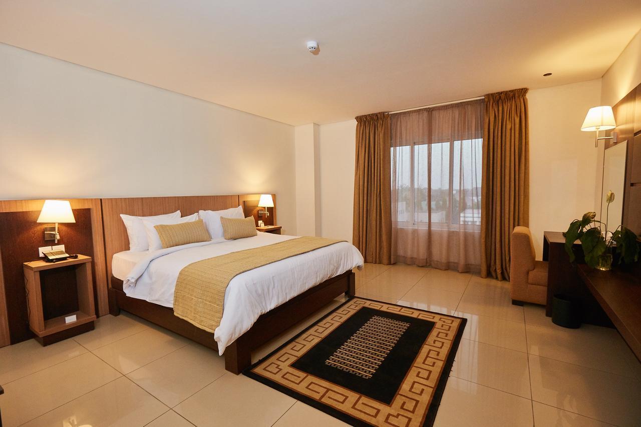 Bristol Palace Hotel Kano Luaran gambar