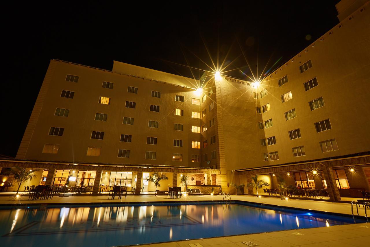 Bristol Palace Hotel Kano Luaran gambar